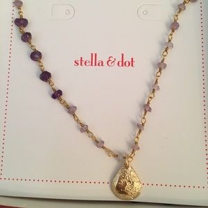 Stella and Dot La Folie necklace purple