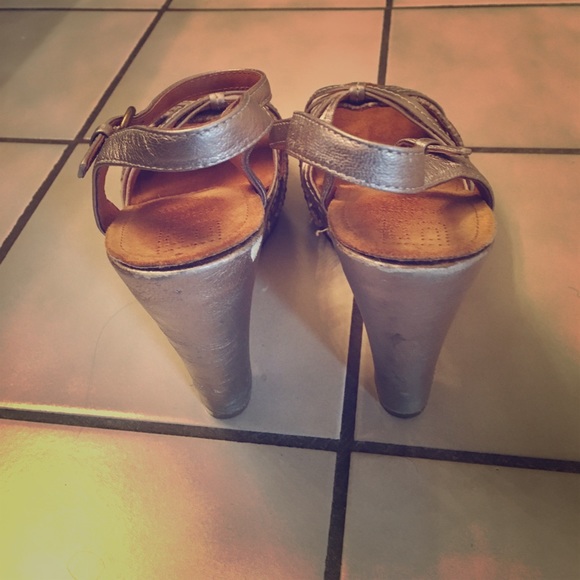 Biviel high heel pewter Sandal size 8 - Picture 2 of 3