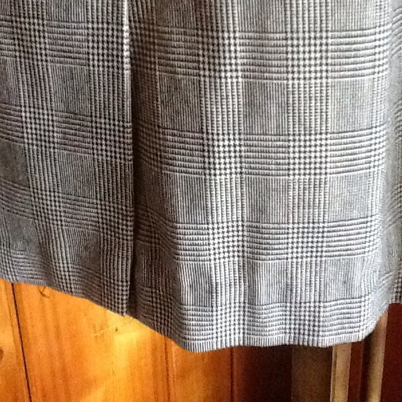 sz6 Haberdasher grey /black  2 pocket plaid skirt - Picture 3 of 6