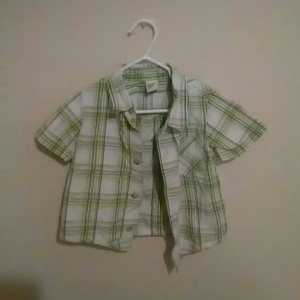 Short sleeve blouse worn once