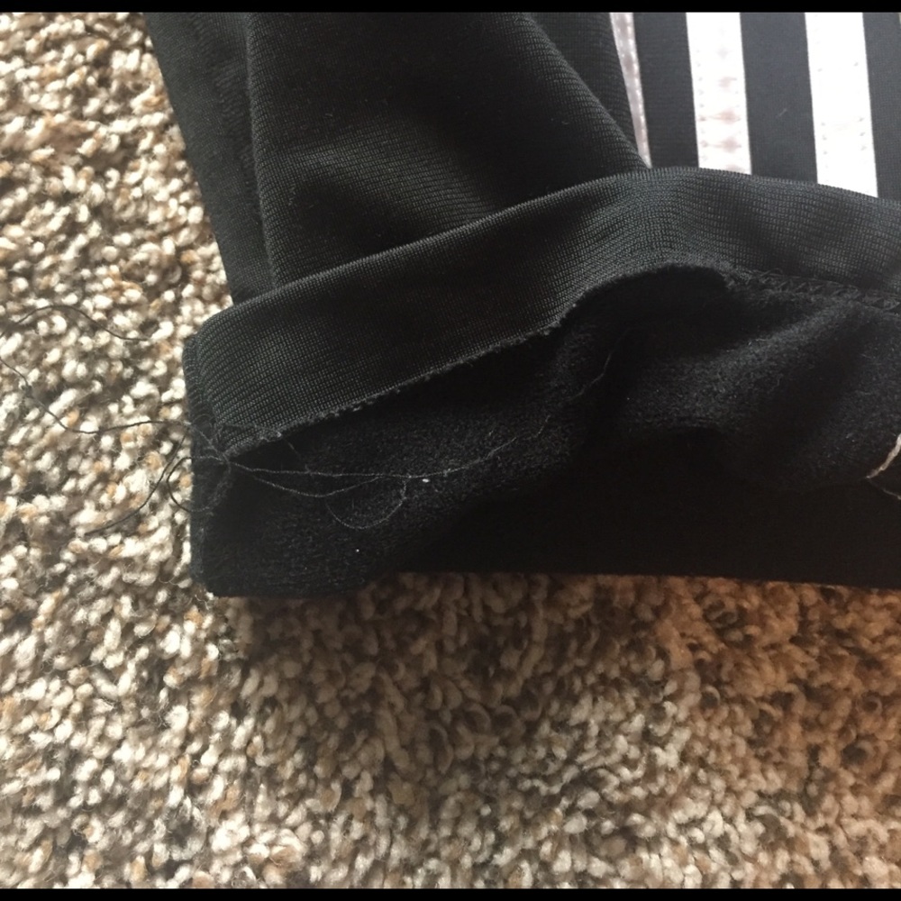 Adidas pants - Picture 4 of 4