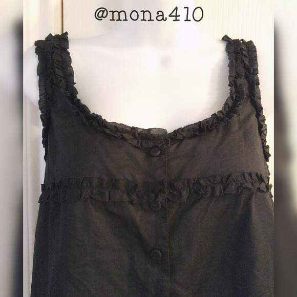 GAP Sleeveless Top - Picture 2 of 4