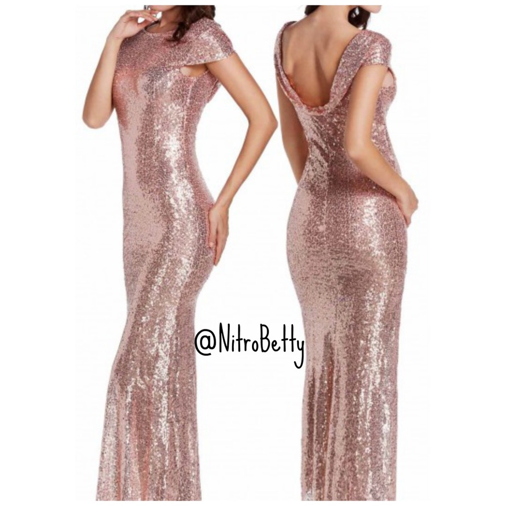 ♥️PROM❤️Cap Sleeve Sequin Gown
