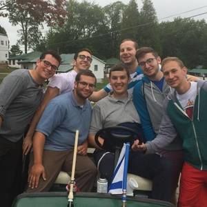 Meet your Posher, Tzvi