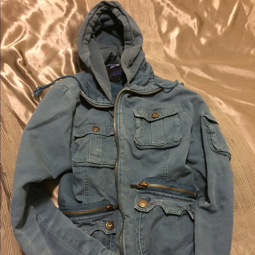 BB Dakota jacket, Bella swan from twilight style.