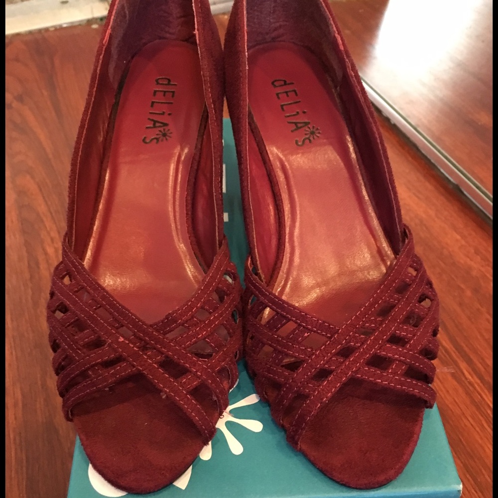 Dark red Burgundy Heels