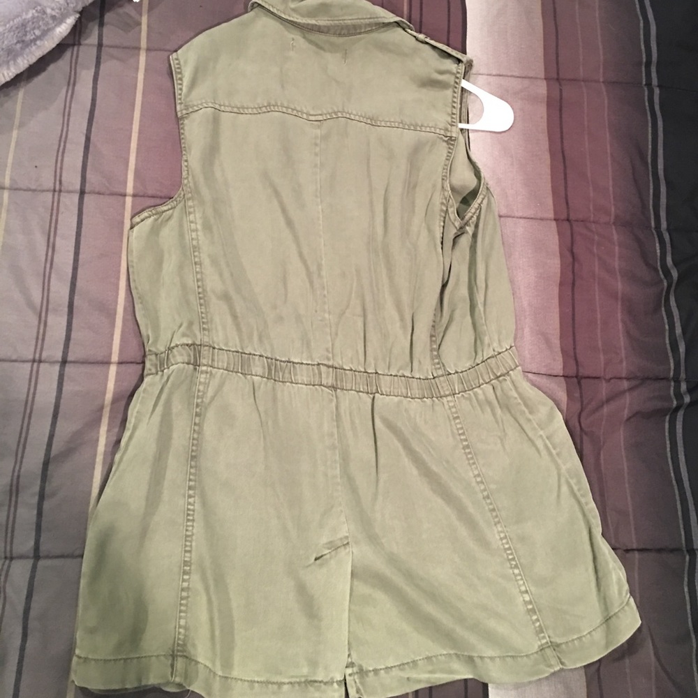 KENNETH COLE TOP - Picture 2 of 3