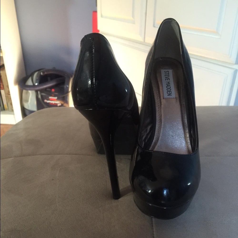 Steve Madden Black Pumps 8.5