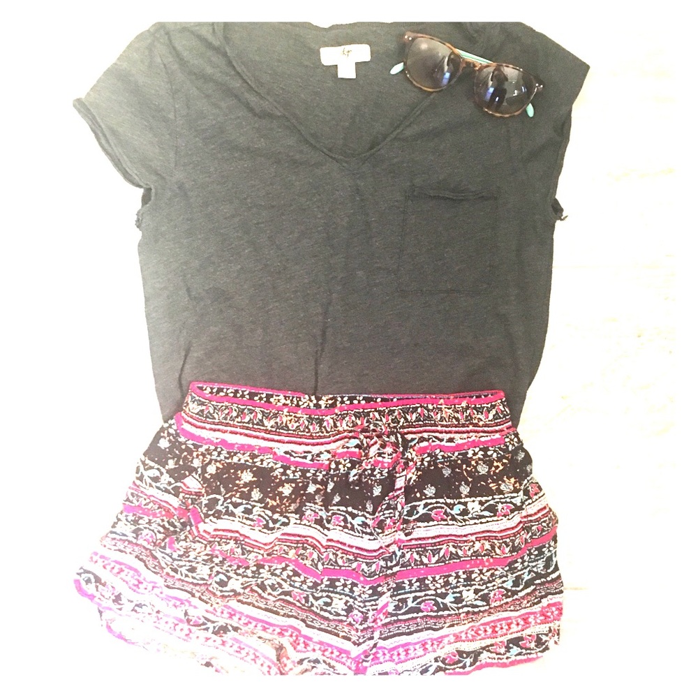 💥Match with color and pattern?! Get the shirt!💥
