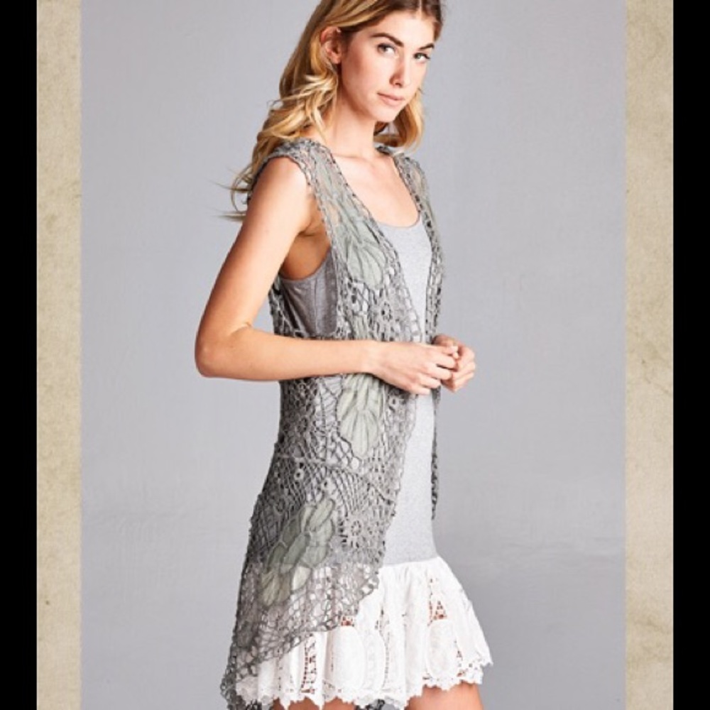 Host Pick Vest
