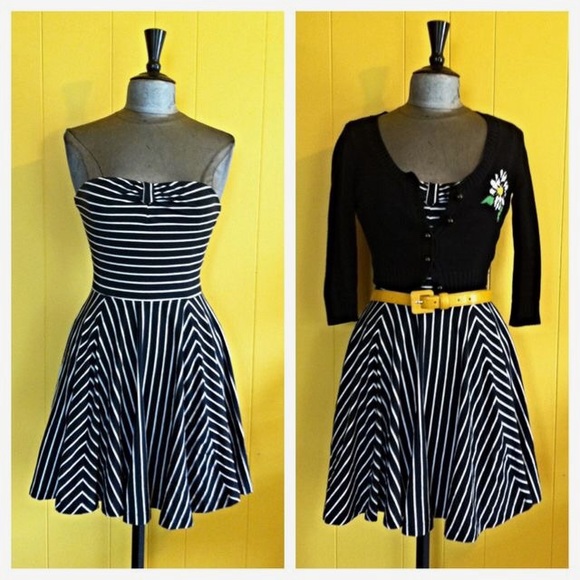 Betsey Johnson strapless Dress with pockets - Picture 1 of 5
