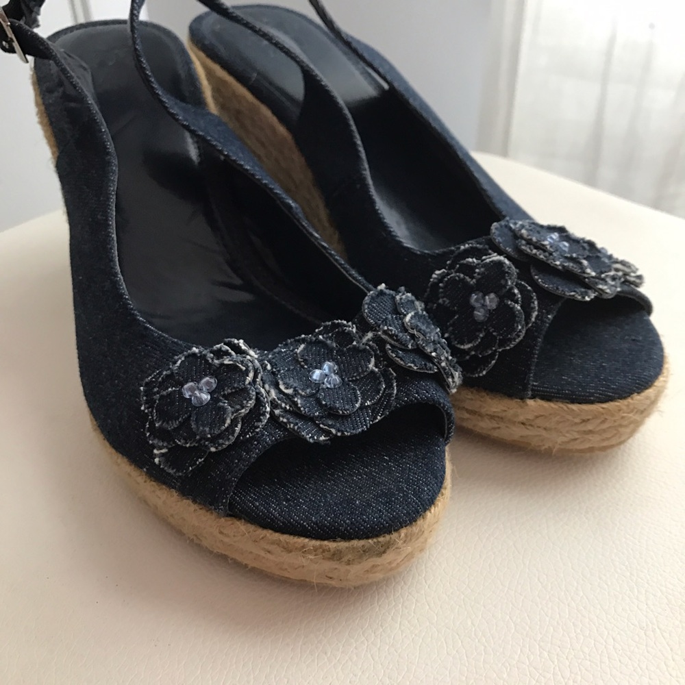 New York & Company Jean Wedges
