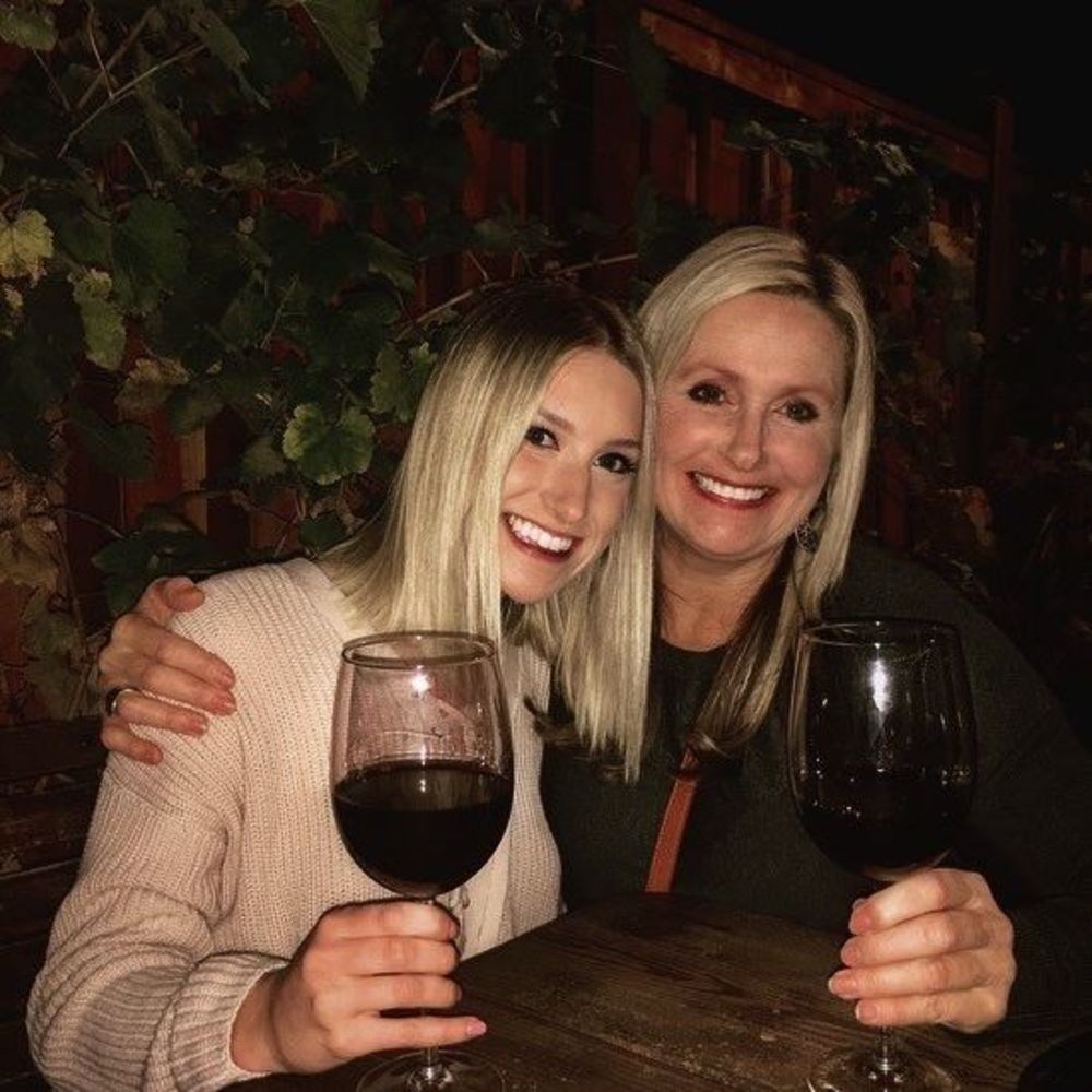 Meet your Posher, Dana