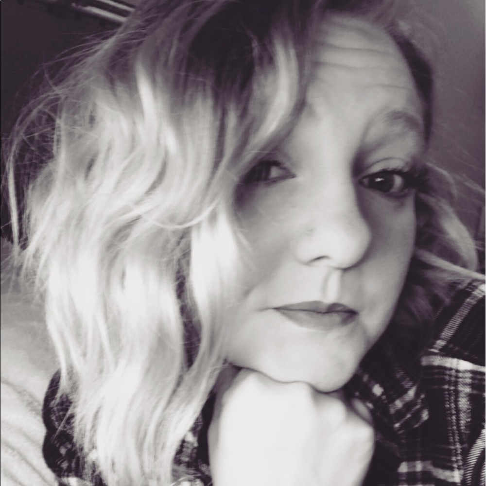 Meet your Posher, Tierra