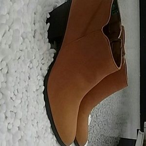 BAMBOO ANKLE BOOTS