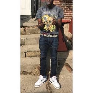 Meet your Posher, Max