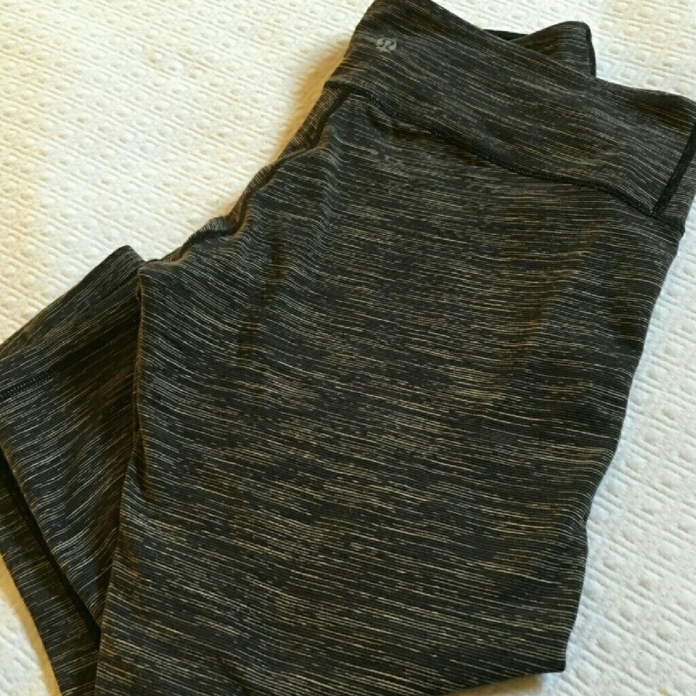 Lululemon capri leggings
