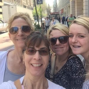 Meet your Posher, Nicole