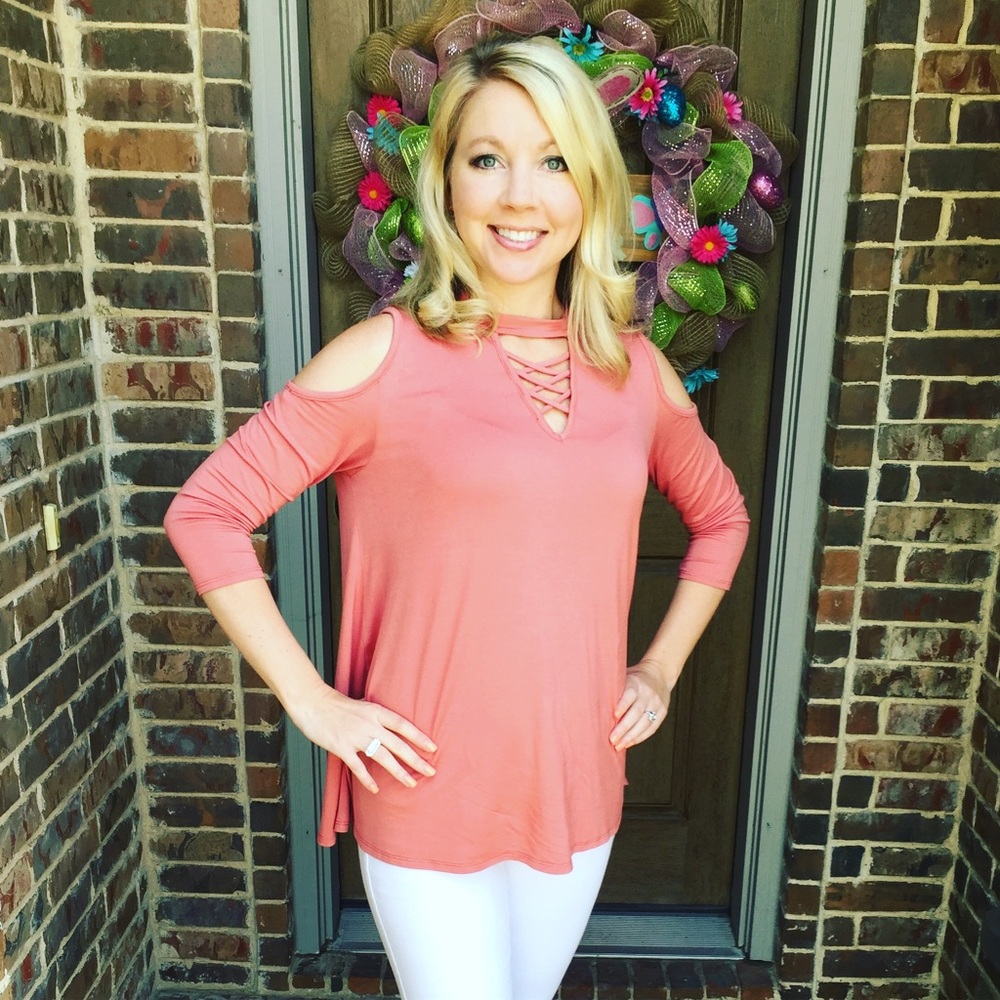NEW SEXY Cold Shoulder Top
