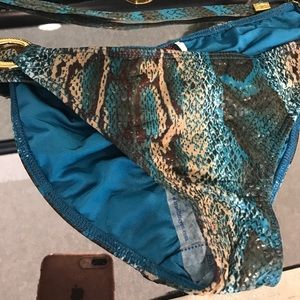 Swim - swim suit small bottom medium top. Swim - swim suit small bottom medium top.