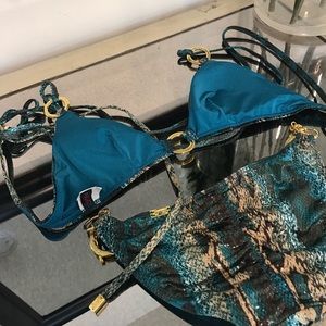 Swim - swim suit small bottom medium top. Swim - swim suit small bottom medium top.