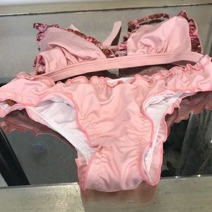 Swim - swim suit Med bottom large top. Swim - swim suit Med bottom large top.