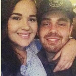 Meet your Posher, Mallory