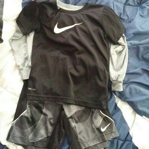 Boys nike dri fit plus basketball shorts size 6