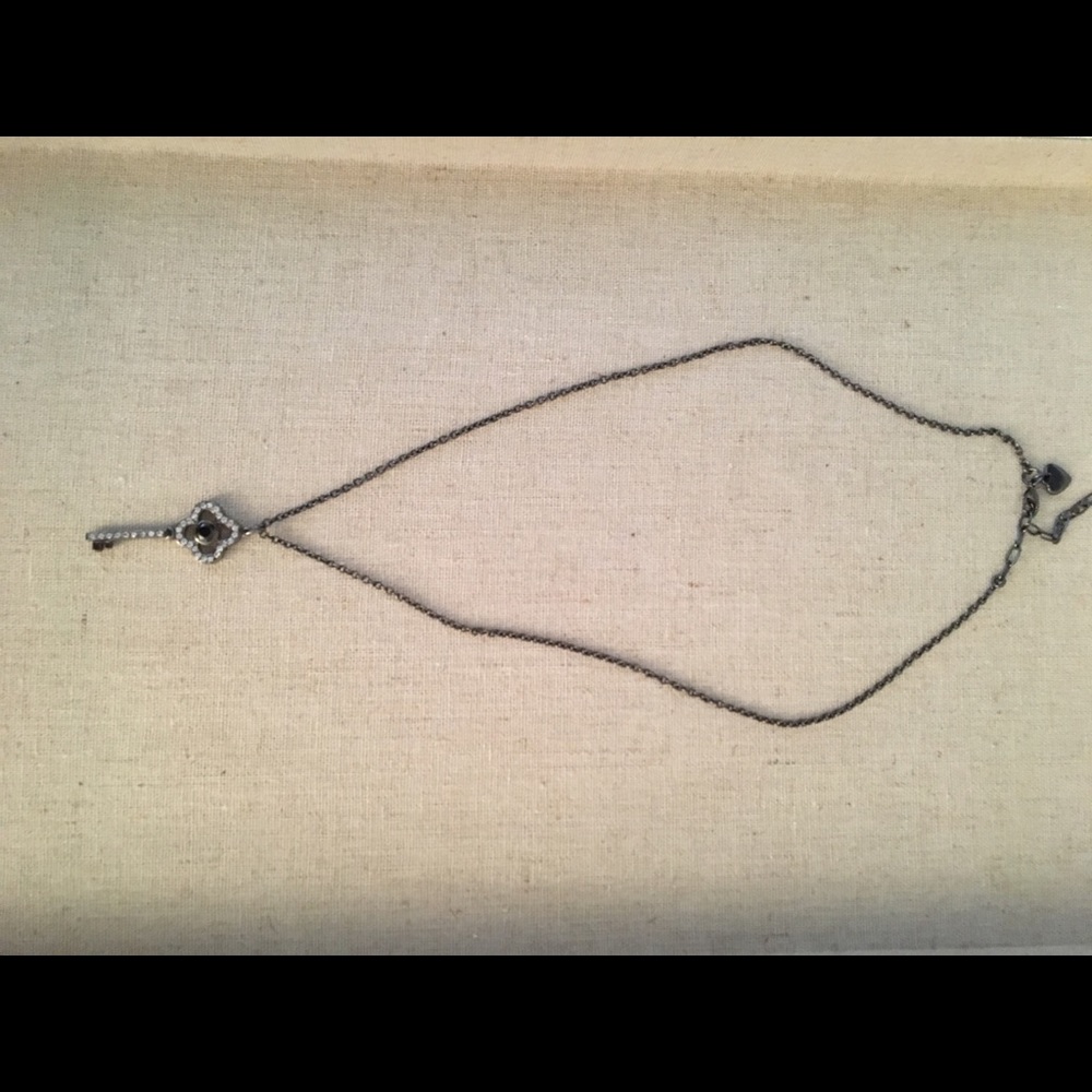 Stella and Dot clover key necklace