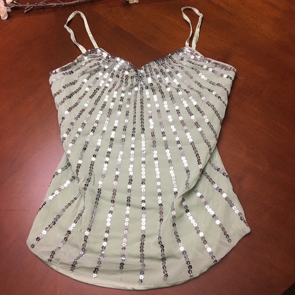 💋The Limited sequins top🥂 - Picture 2 of 7