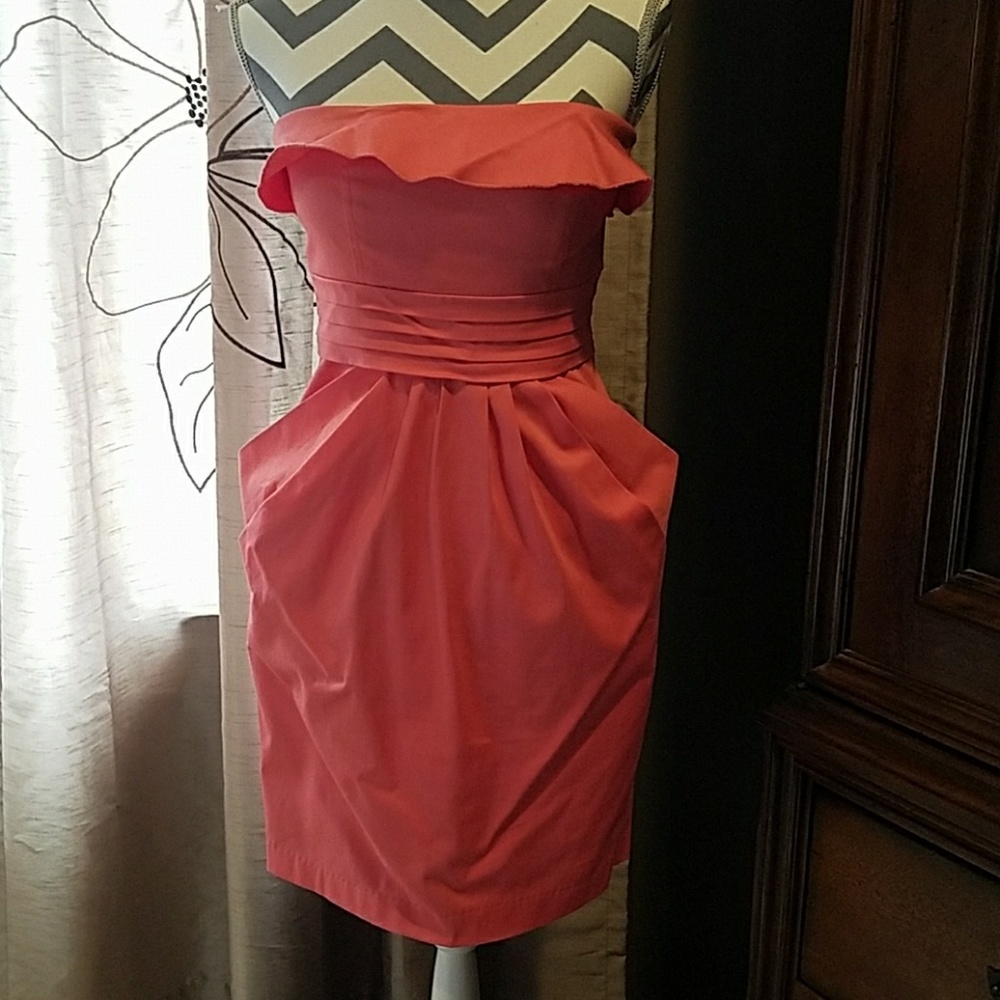 Strapless dress