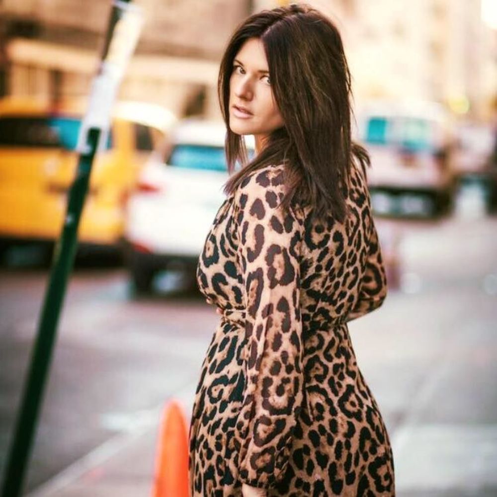 Meet your Posher, Joy