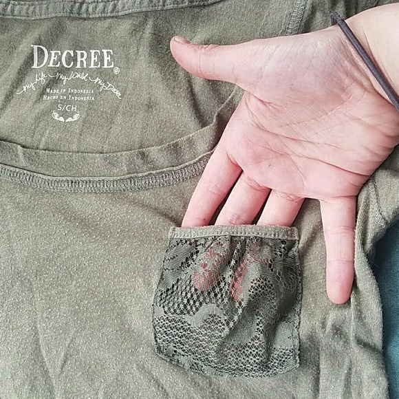 Decree t-shirt - Picture 5 of 5