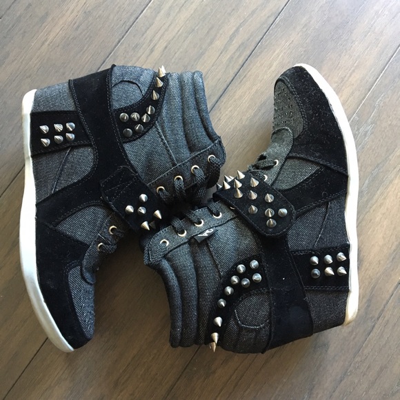 YRU Shoes - YRU FOXI SPIKED 3" WEDGE SNEAKERS HEELS 8.5