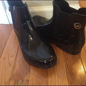 Michael kors rain boots