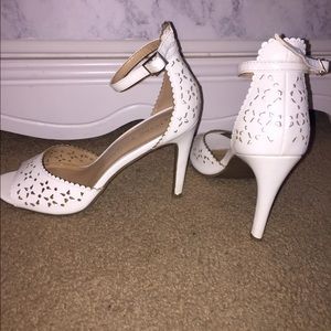 gorgeous Lauren Conrad spring heels