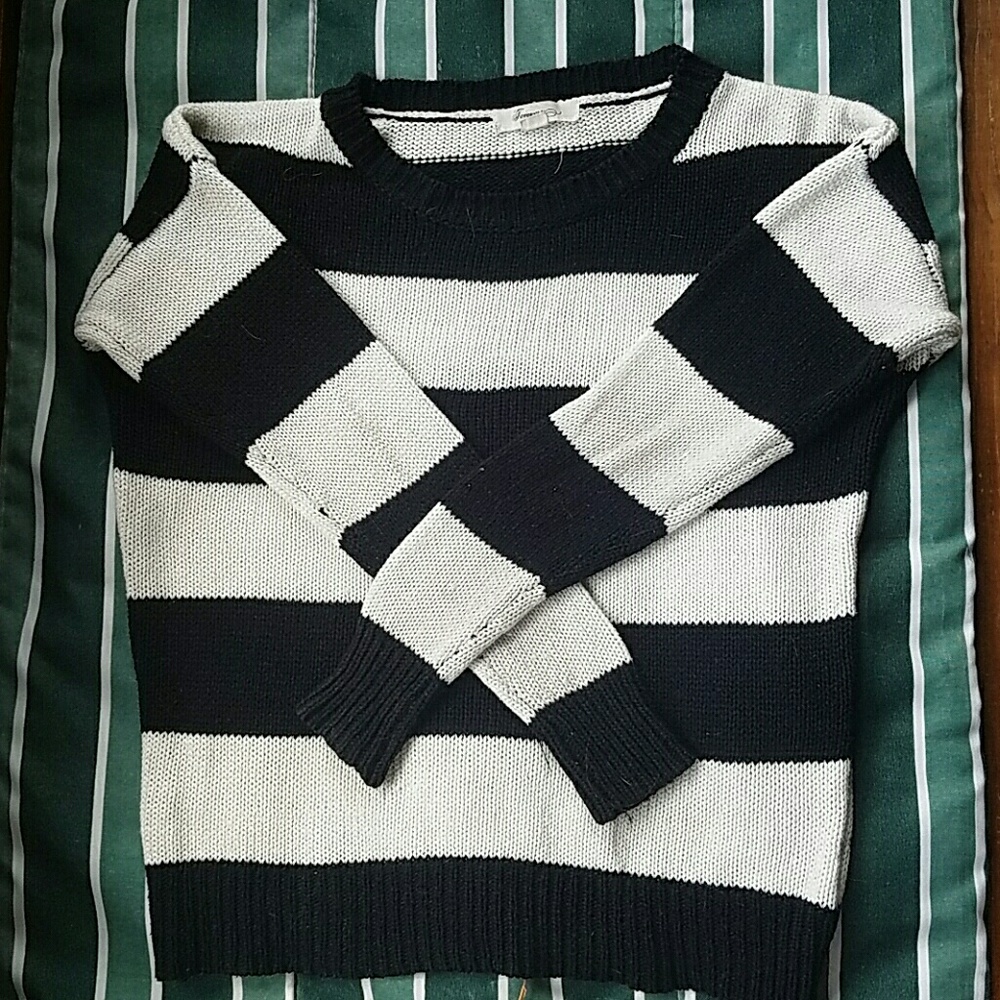 Forever 21 sweater