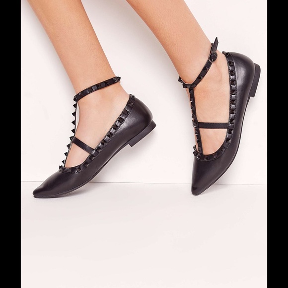 Missguided Like New Black Stud Flats - Picture 1 of 3
