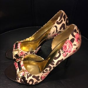 Carlos Santana shoes