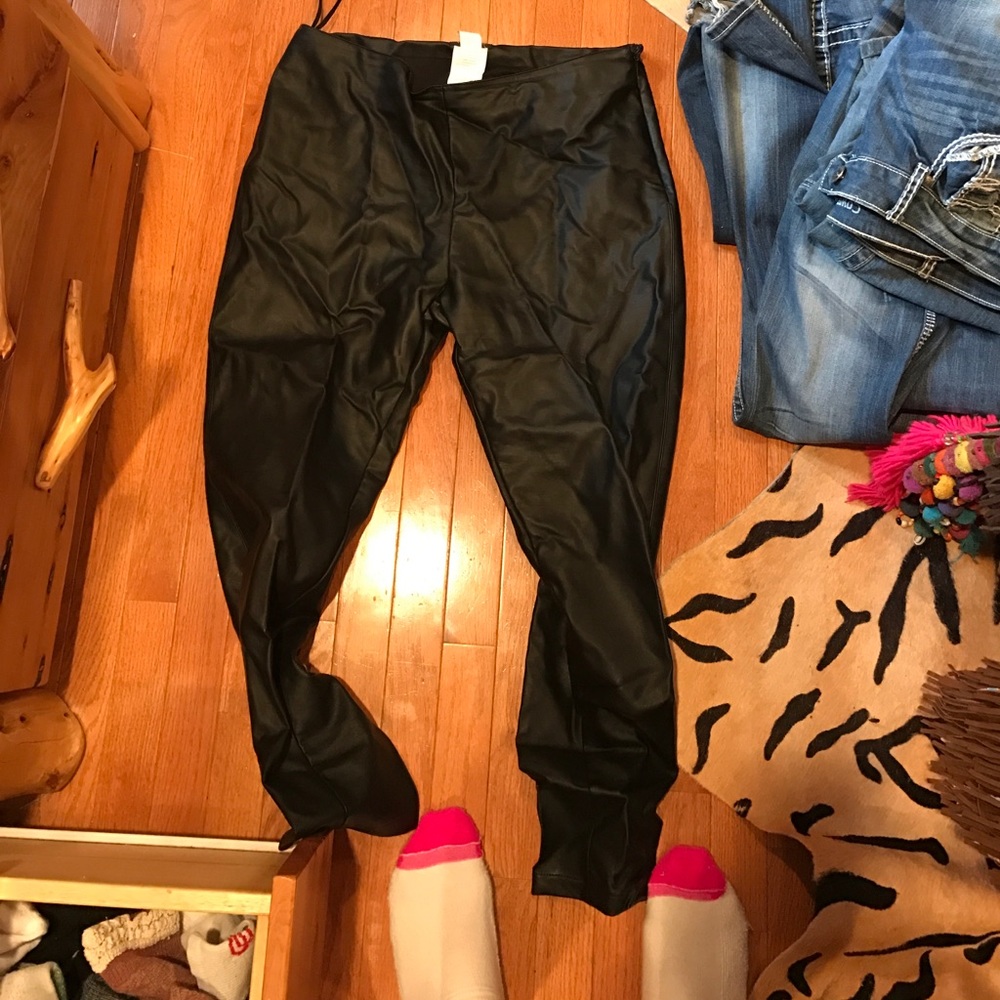 Venus faux leather pants
