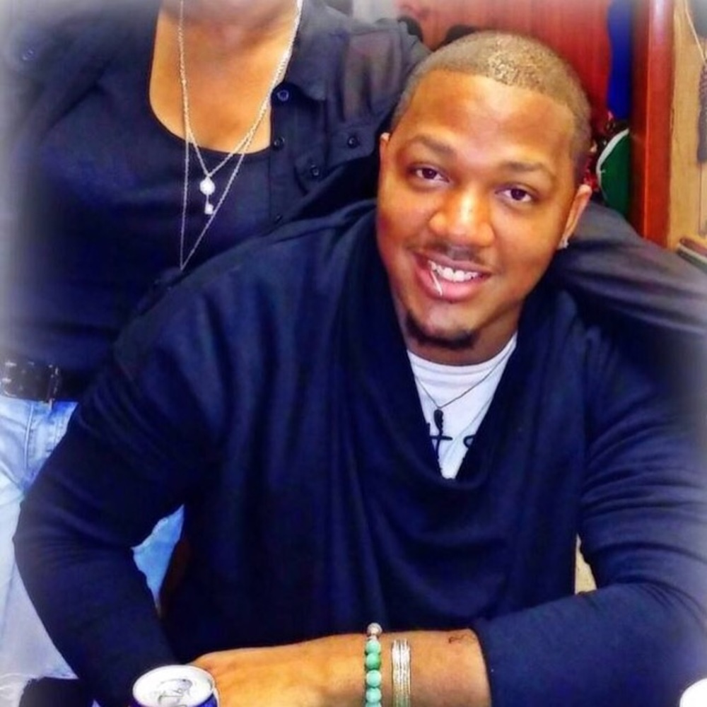 Meet your Posher, Cedric