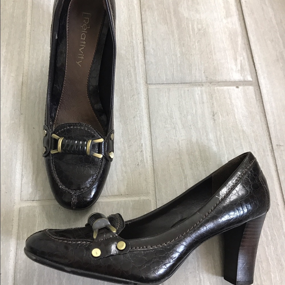 Brown Relativity dress heel