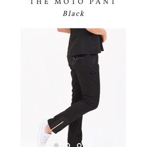 Jaanuu XS scrub pants