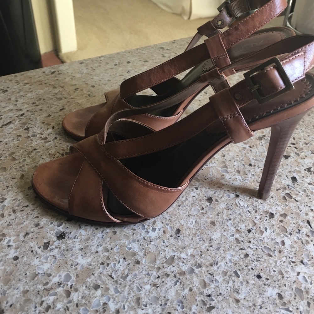 Shoes - Picture 2 of 3