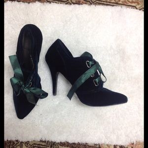 Dark cobalt/Emerald Velvet Satin lace-up Shootie