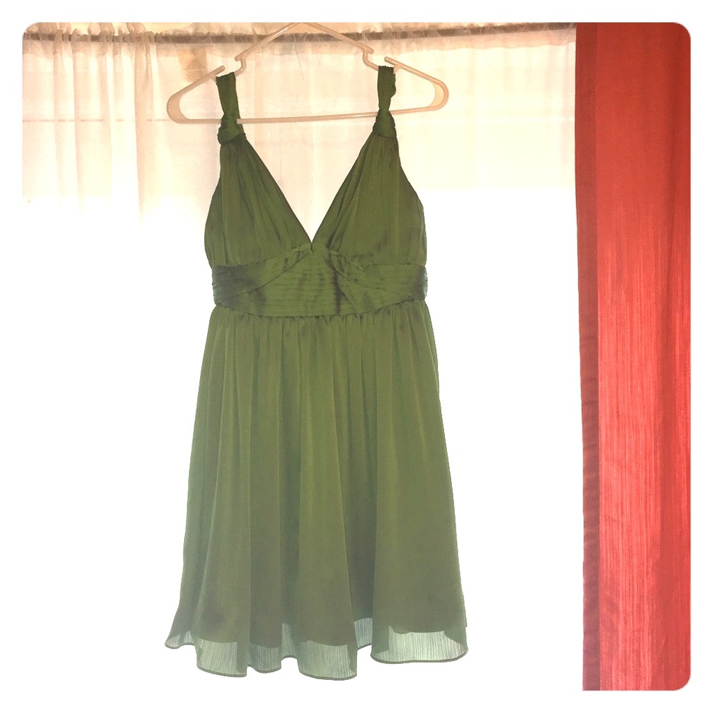 Gorgeous BCBG green dress