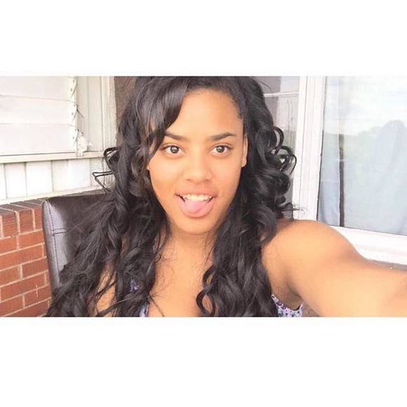 Meet your Posher, Rayaj'ah - Picture 2 of 3