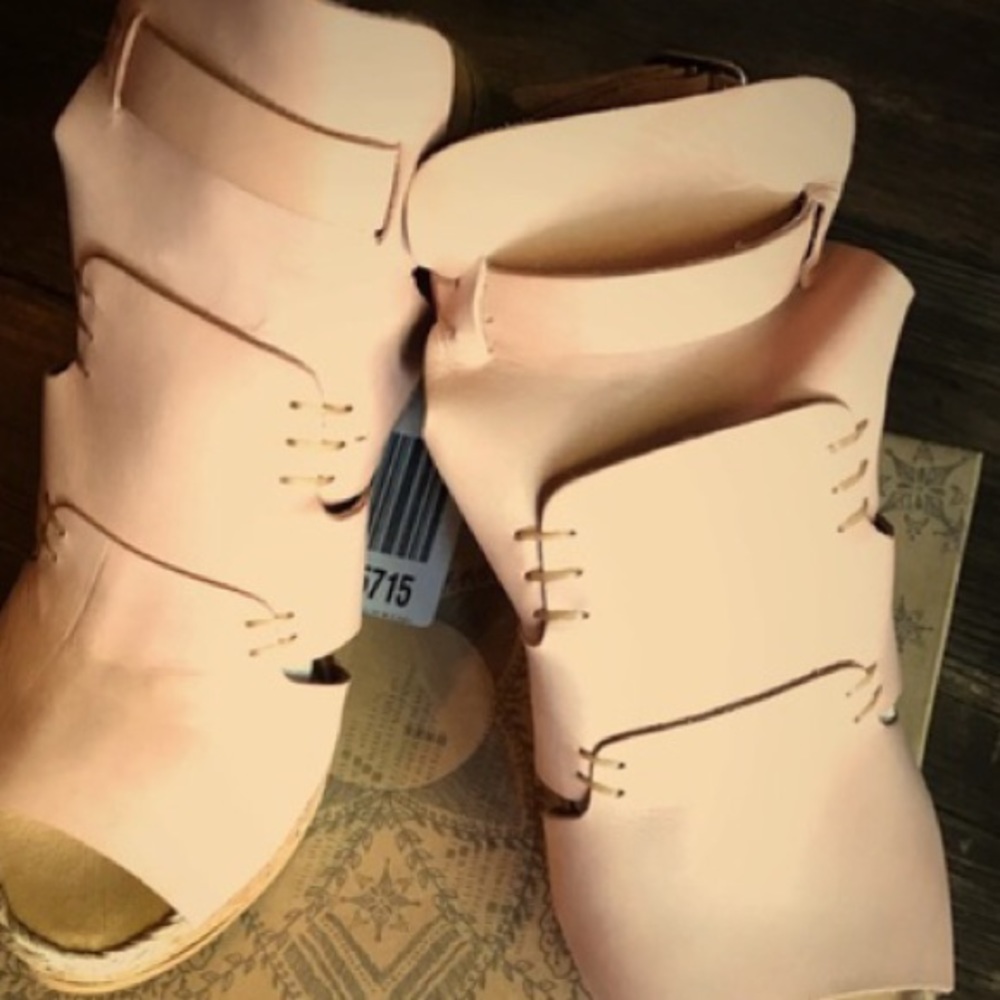 Free people wedge