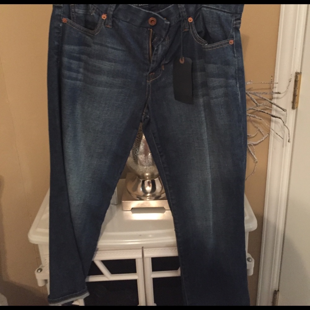 Lucky Brand Crop jeans