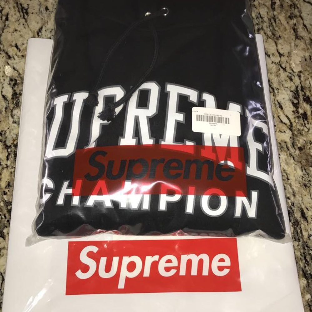SUPREME X CHAMPION HOODIE